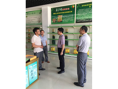 尊龙凯时,油茶莳植生产加工销售,植物油莳植生产加工销售