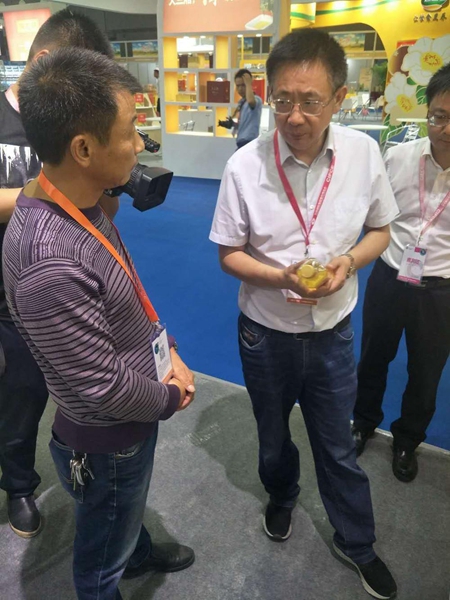 尊龙凯时,油茶莳植生产加工销售,植物油莳植生产加工销售